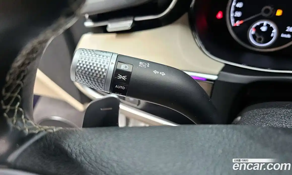 Genesis GV70 2021 2.2 автомат (гидро), фото 24