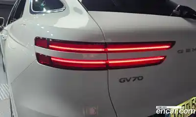 Genesis GV70 2021 2.2 автомат (гидро), миниатюра 9