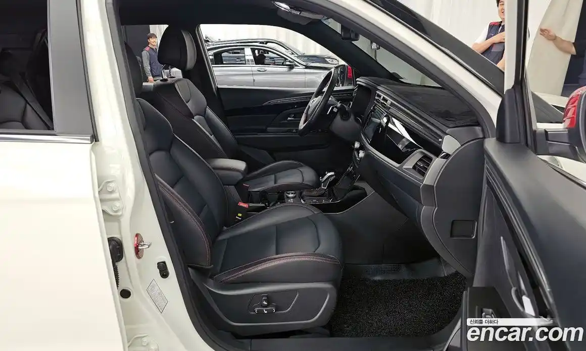 SsangYong Korando 2023 1.5 автомат (гидро), фото 11