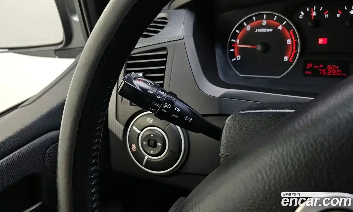 SsangYong Korando 2014 2.0 автомат (гидро), фото 22