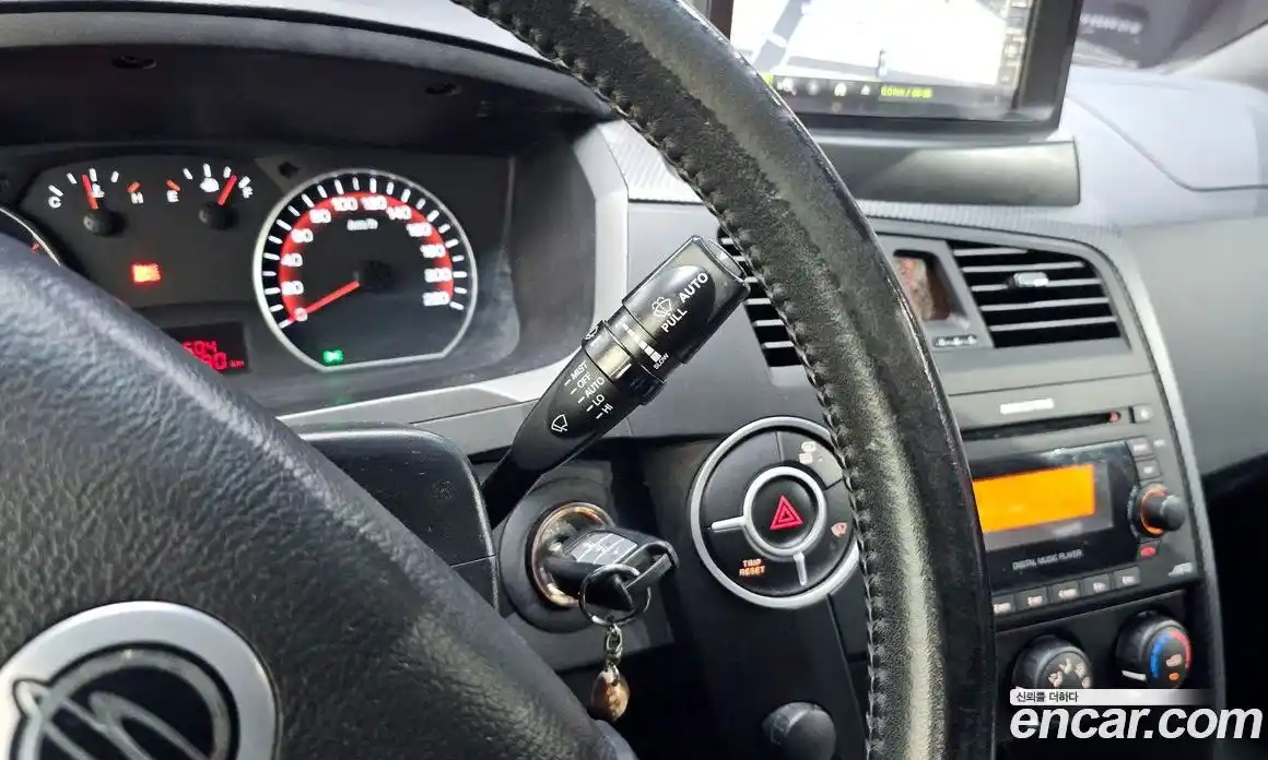 SsangYong Korando 2014 2.0 автомат (гидро), фото 24