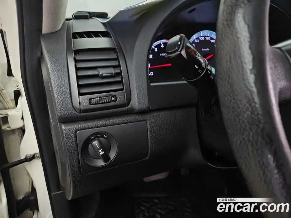 SsangYong Rexton 2013 2.0 автомат (гидро), фото 16