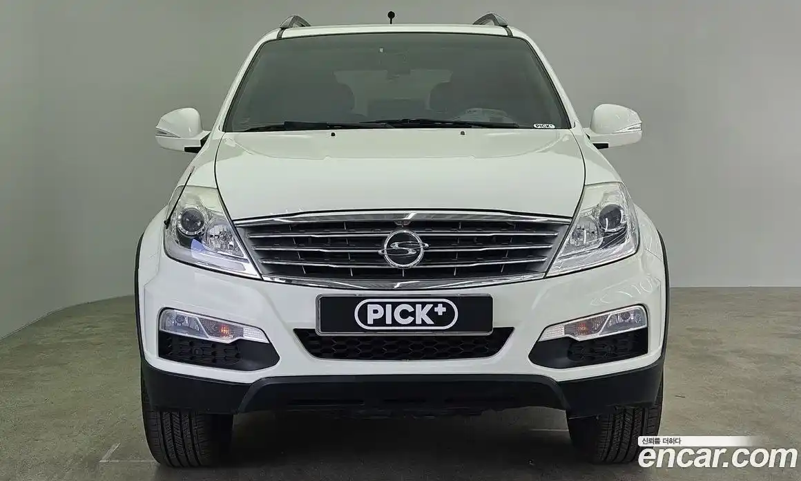 SsangYong Rexton 2013 2.0 автомат (гидро), фото 3