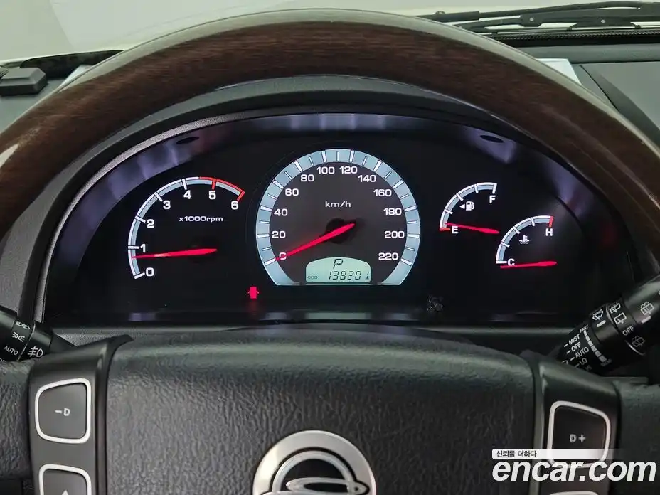 SsangYong Rexton 2013 2.0 автомат (гидро), фото 8