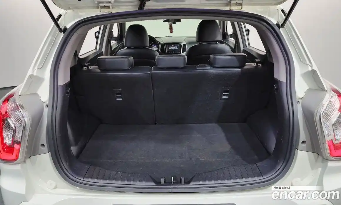 SsangYong TIBOLI 2015 1.6 автомат (гидро), фото 22