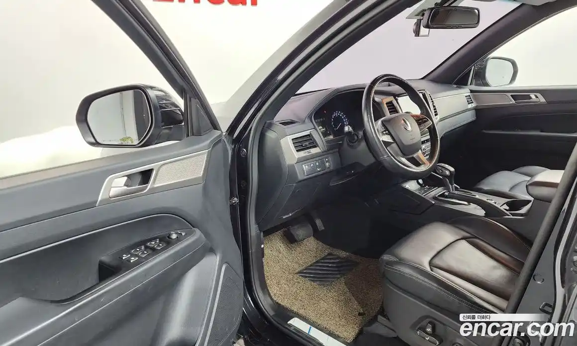 SsangYong Rexton 2019 2.2 автомат (гидро), фото 13