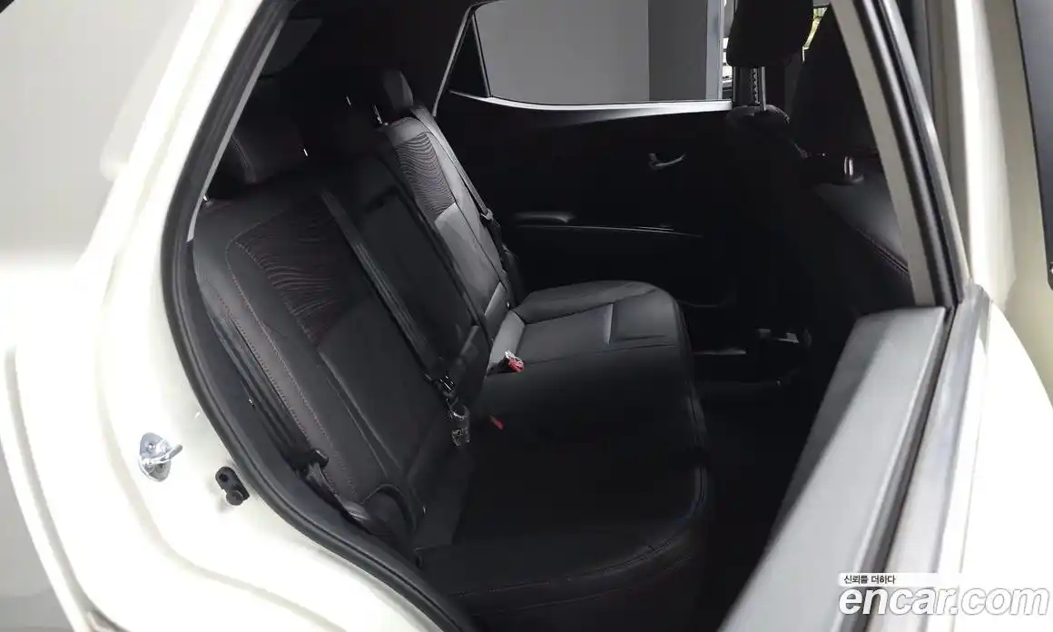 SsangYong TIBOLI 2018 1.6 автомат (гидро), фото 12