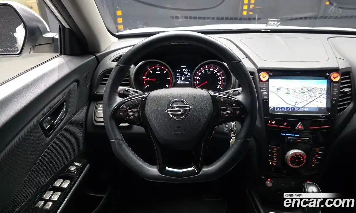 SsangYong TIBOLI 2018 1.6 автомат (гидро), фото 13