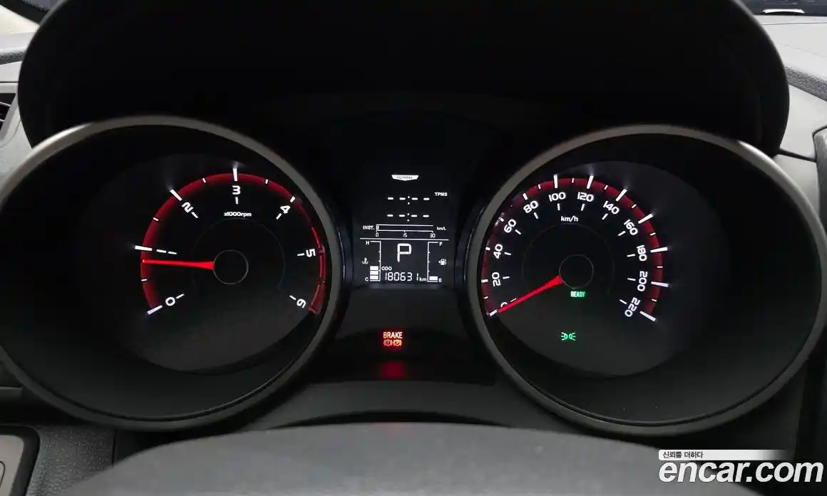 SsangYong TIBOLI 2018 1.6 автомат (гидро), фото 8