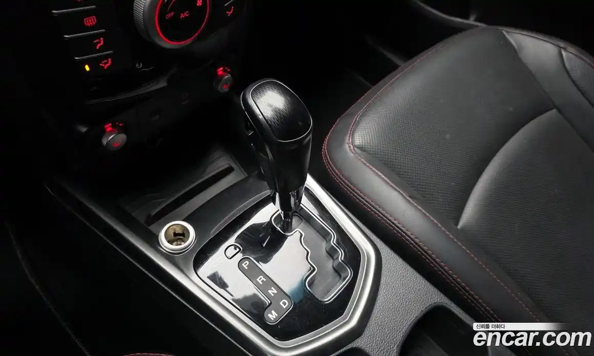 SsangYong TIBOLI 2018 1.6 автомат (гидро), фото 9