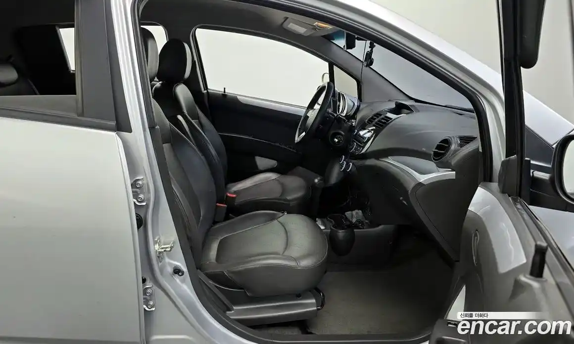 Chevrolet Spark 2014 1.0 автомат (гидро), фото 11