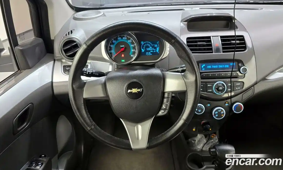 Chevrolet Spark 2014 1.0 автомат (гидро), фото 13