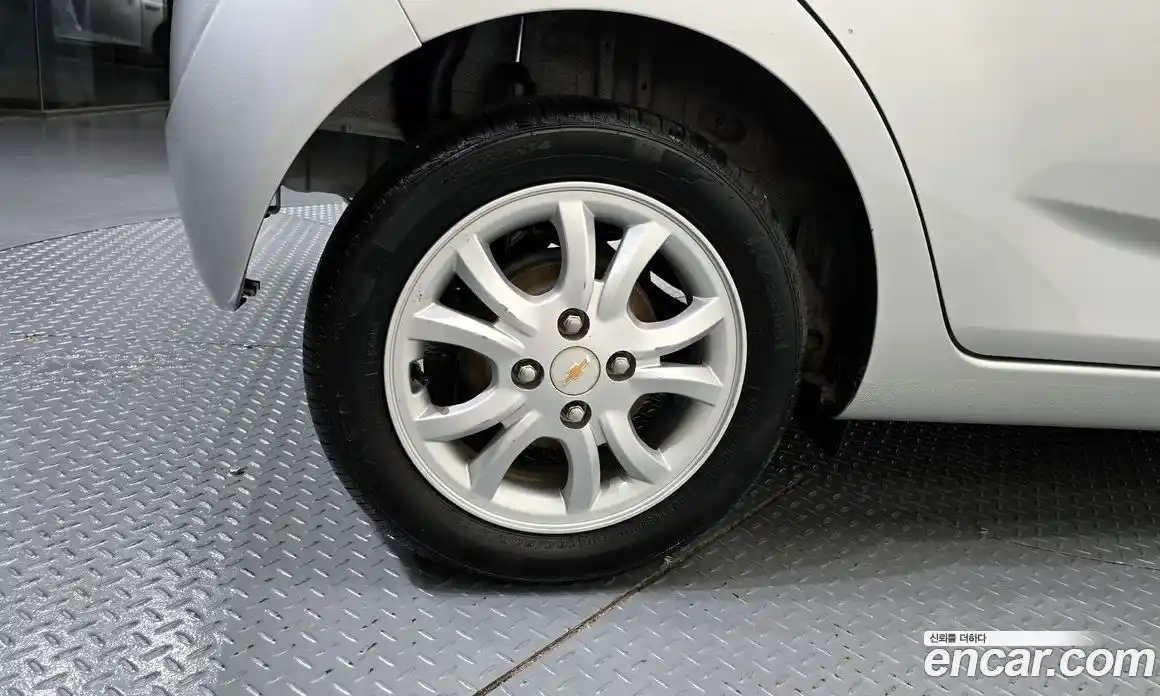 Chevrolet Spark 2014 1.0 автомат (гидро), фото 5