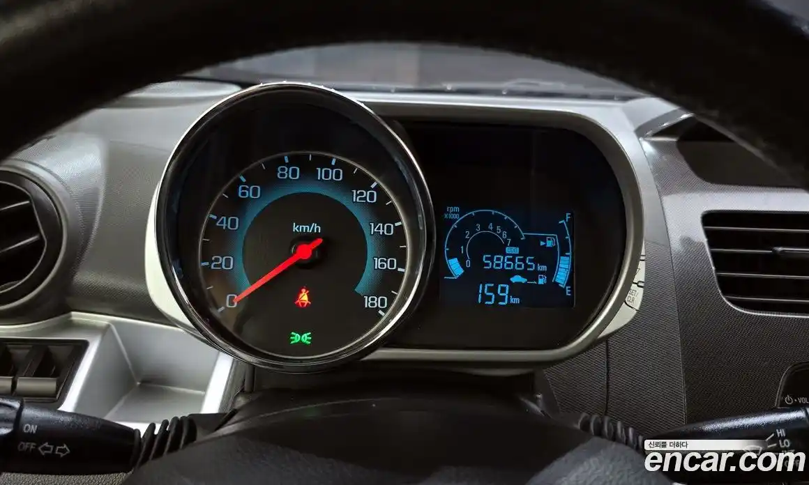 Chevrolet Spark 2014 1.0 автомат (гидро), фото 8