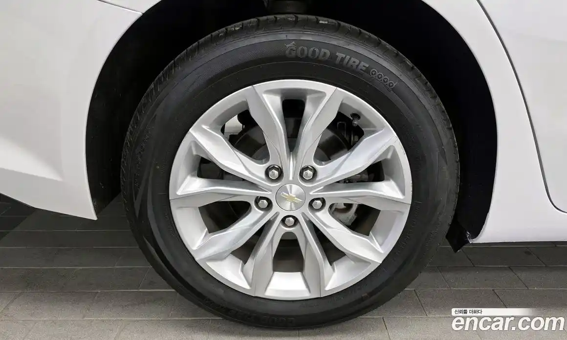 Chevrolet Malibu 2019 1.3 автомат (гидро), фото 5
