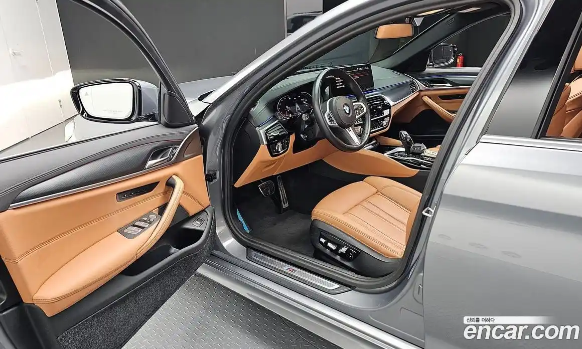 BMW 5 серия 2022 2.0 автомат (гидро), фото 13