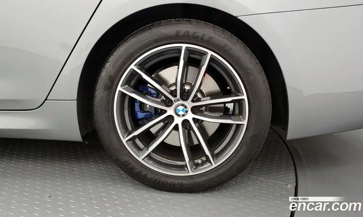 BMW 5 серия 2022 2.0 автомат (гидро), фото 7