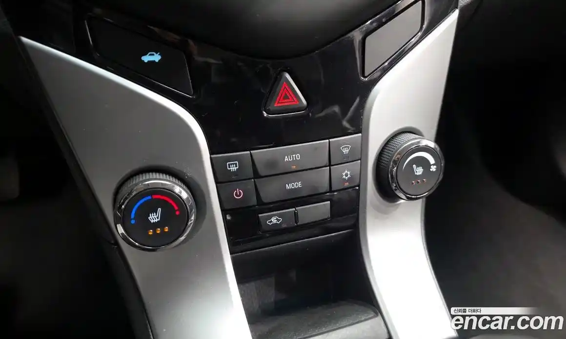 Chevrolet Cruze 2015 1.4 автомат (гидро), фото 17