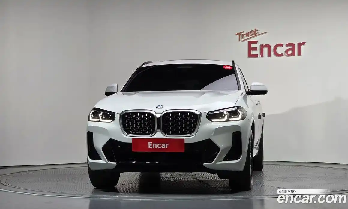 BMW X4 2023 2.0 автомат (гидро), фото 3