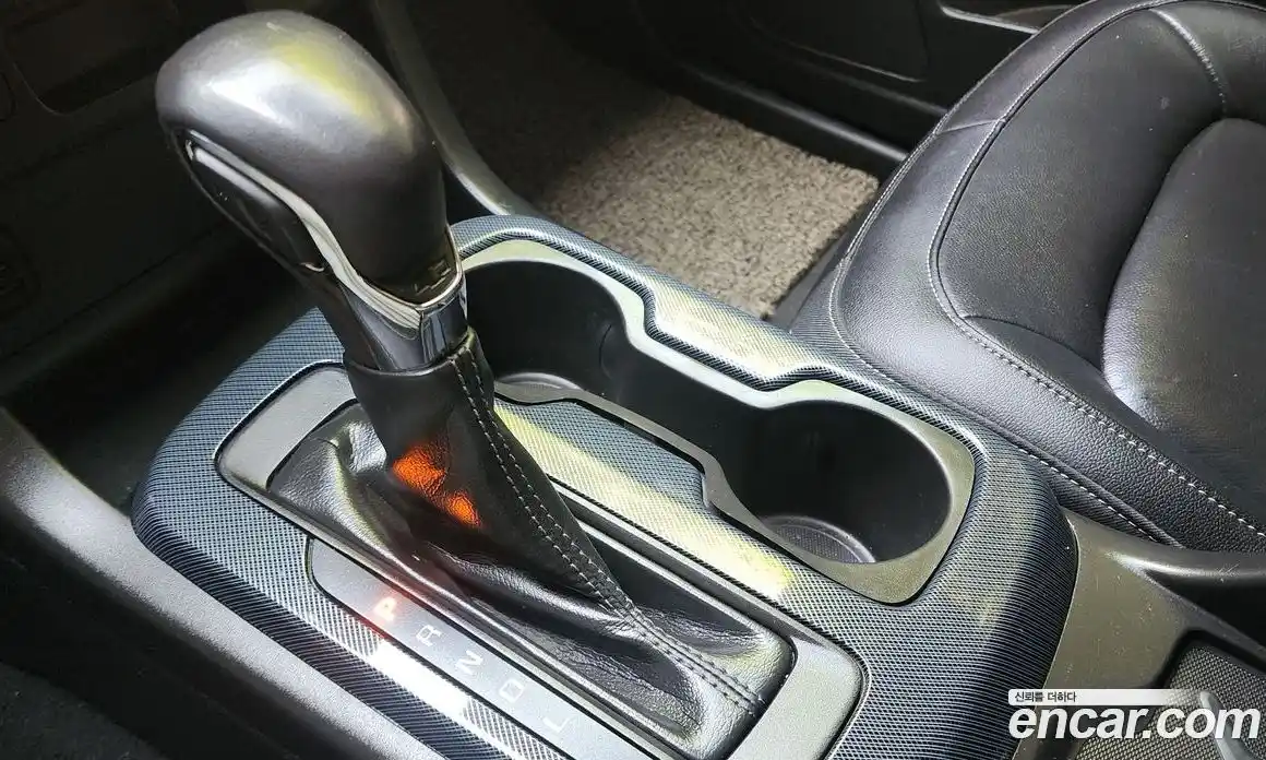 Chevrolet Colorado 2021 3.6 автомат (гидро), фото 8