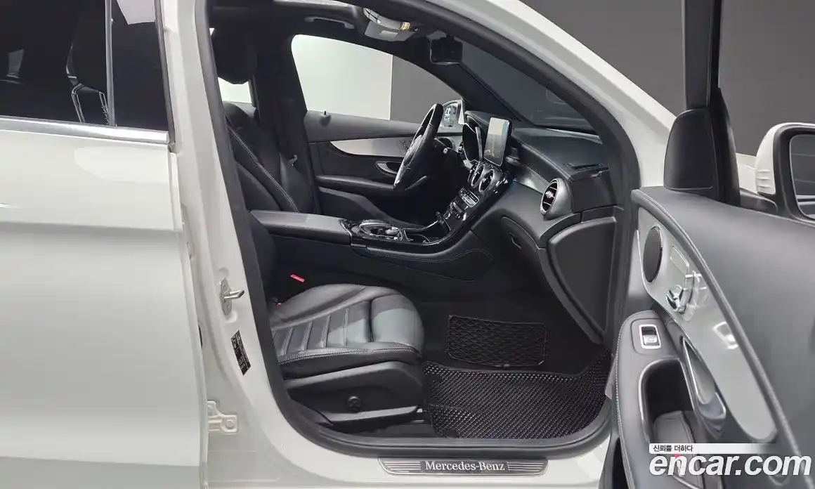 Mercedes-Benz GLC-Class 2017 2.1 гидро, фото 11 Mercedes-Benz GLC-Class 2017 2.1 гидро, фото 11