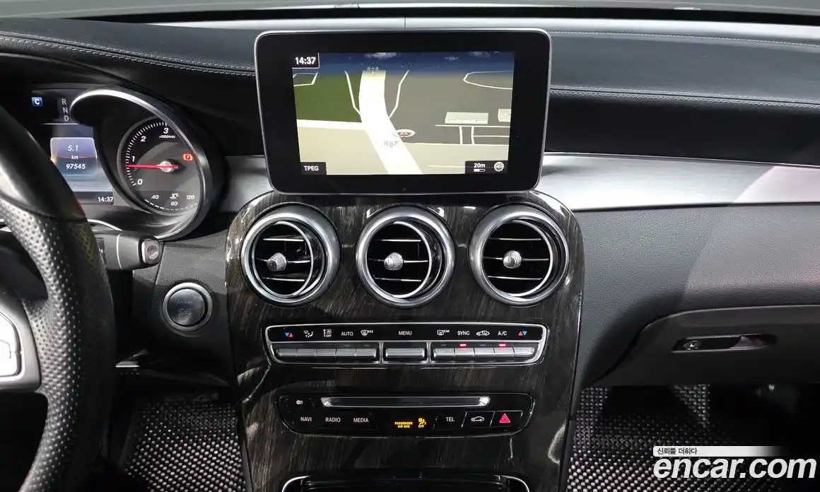 Mercedes-Benz GLC-Class 2017 2.1 гидро, фото 14 Mercedes-Benz GLC-Class 2017 2.1 гидро, фото 14