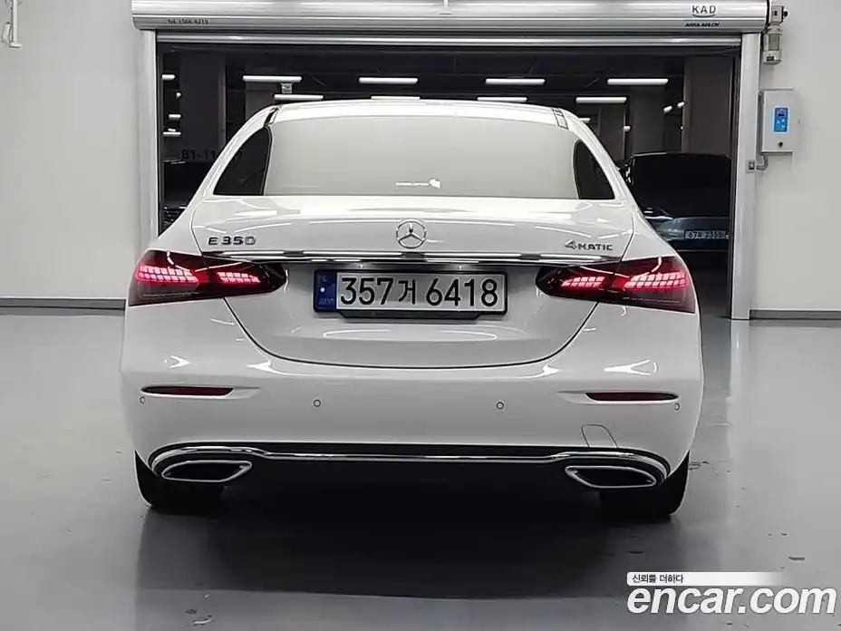 Mercedes-Benz E-Class 2021 2.0 автомат (гидро), фото 3