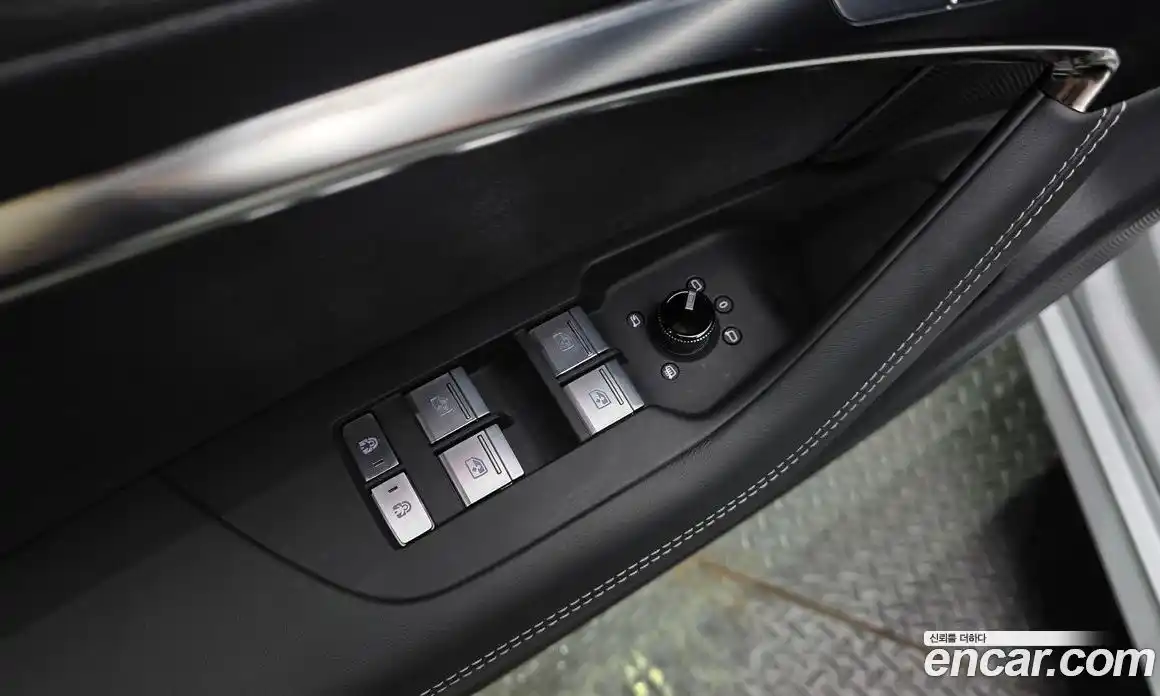 Audi A7 2025 3.0 автомат (гидро), фото 28
