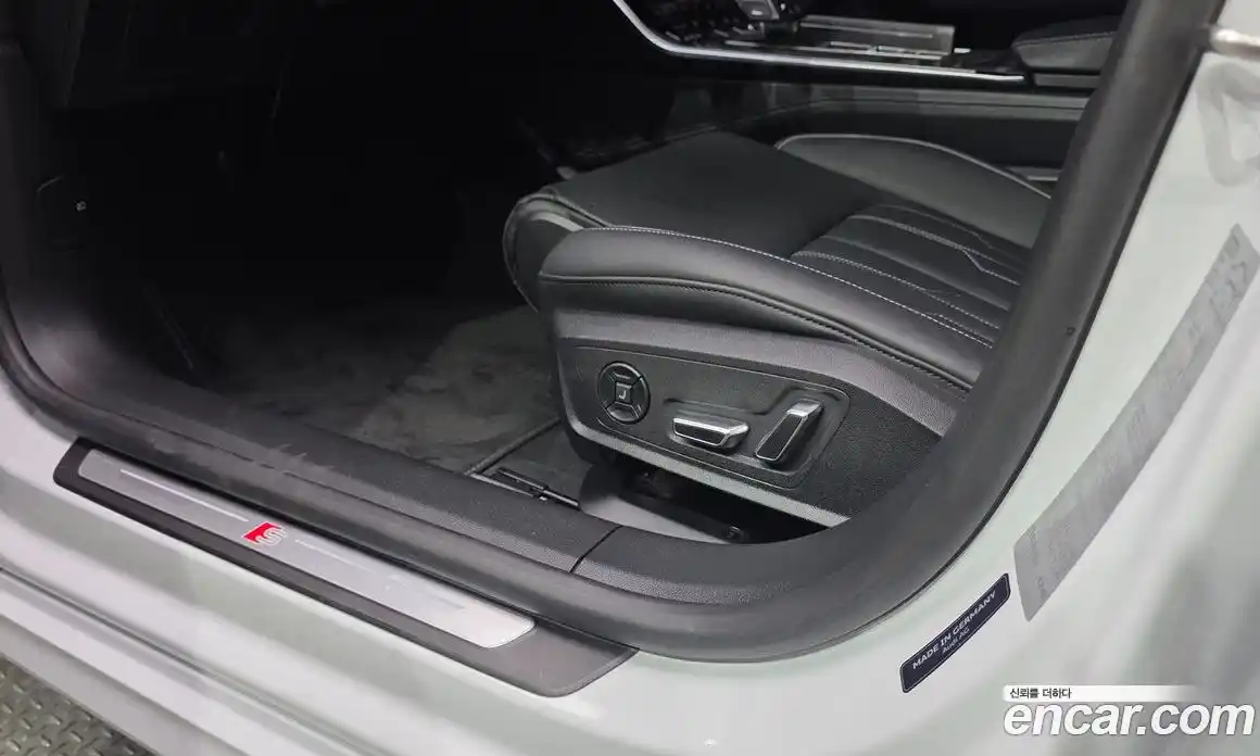 Audi A7 2025 3.0 автомат (гидро), фото 33