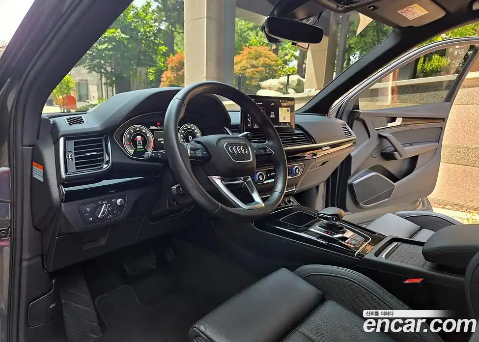 Audi Q5 2021 2.0 автомат (гидро), фото 11