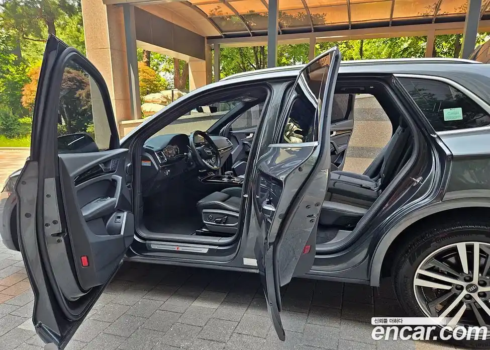 Audi Q5 2021 2.0 автомат (гидро), фото 9