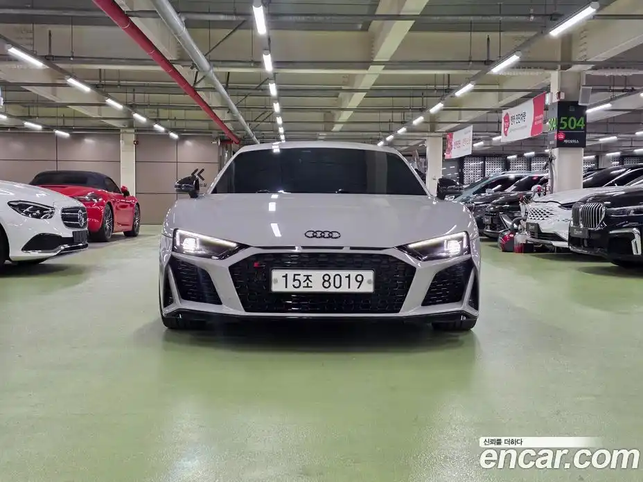 Audi R8 2017 5.2 автомат (гидро), фото 3