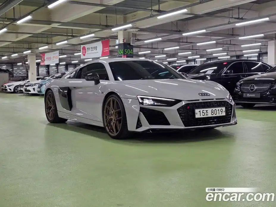 Audi R8 2017 5.2 автомат (гидро), фото 4