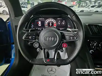 Audi R8 2017 5.2 автомат (гидро), миниатюра 7