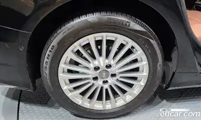 Audi A6 2021 2.0 автомат (гидро), миниатюра 5