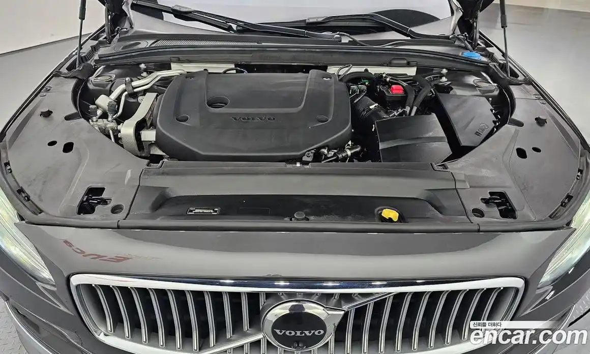 Volvo S90 2022 2.0 автомат (гидро), фото 6