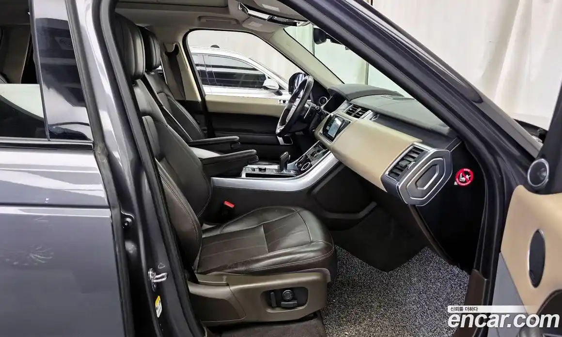 Land Rover Range Rover Sport 2019 3.0 автомат (гидро), фото 11