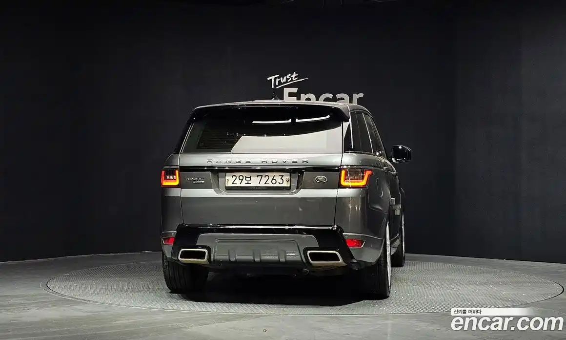 Land Rover Range Rover Sport 2019 3.0 автомат (гидро), фото 4