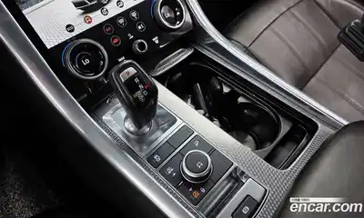 Land Rover Range Rover Sport 2019 3.0 автомат (гидро), миниатюра 9