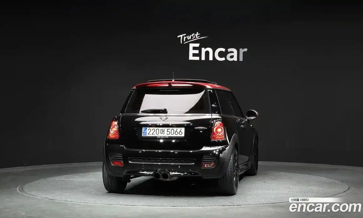 Mini Cooper 2013 1.6 автомат (гидро), фото 4