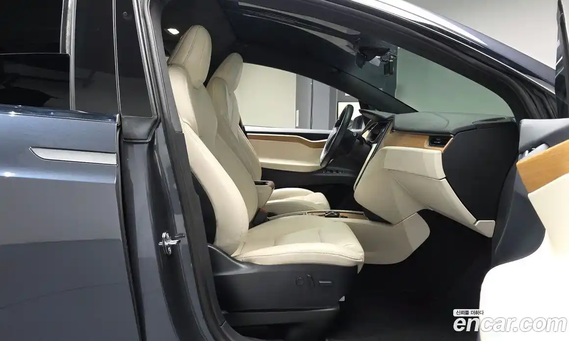 Tesla Model X 2020 0.3 гидро, фото 15