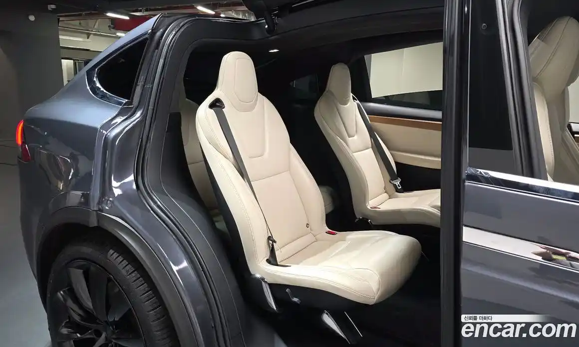 Tesla Model X 2020 0.3 гидро, фото 16