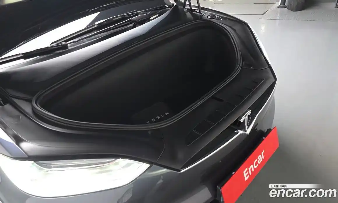 Tesla Model X 2020 0.3 гидро, фото 5