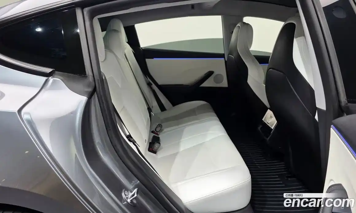 Tesla Model 3 2024 0.2 гидро, фото 18