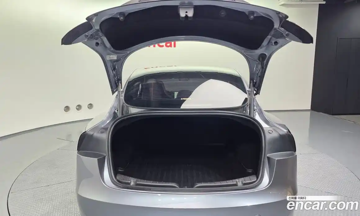 Tesla Model 3 2024 0.2 гидро, фото 26