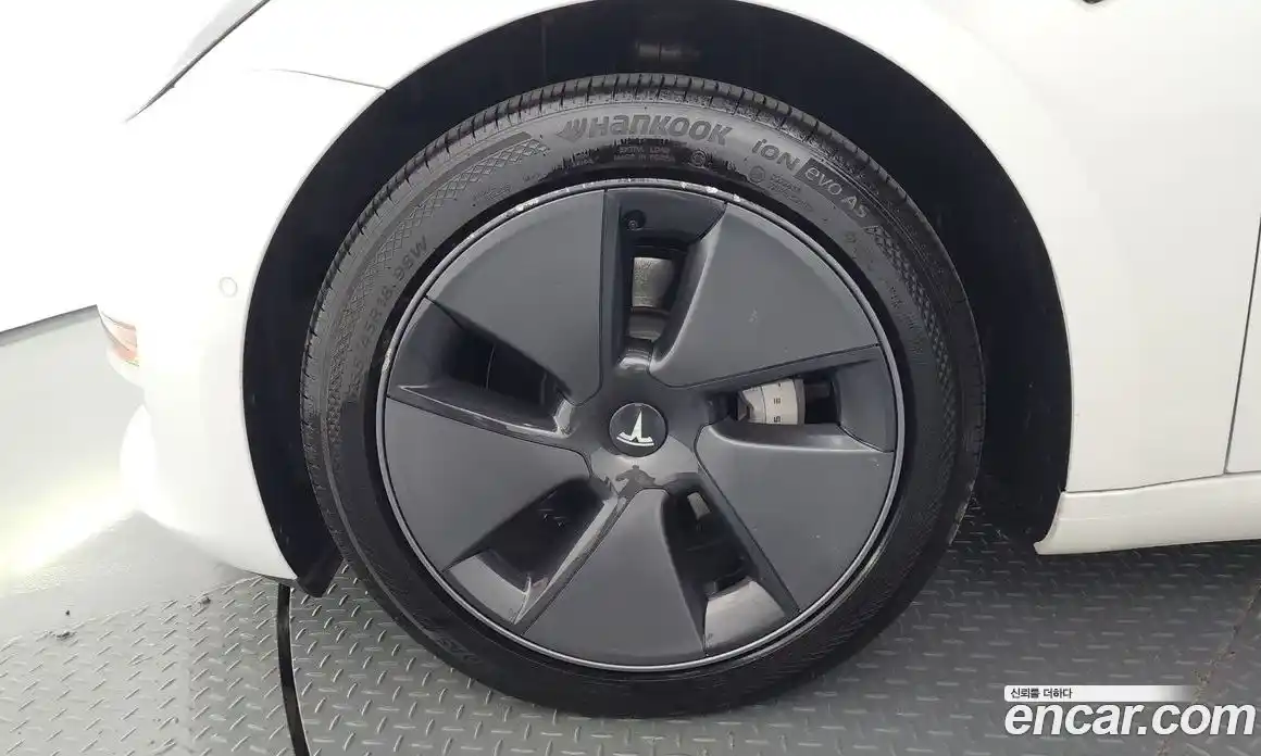 Tesla Model 3 2021 0.2 гидро, фото 5