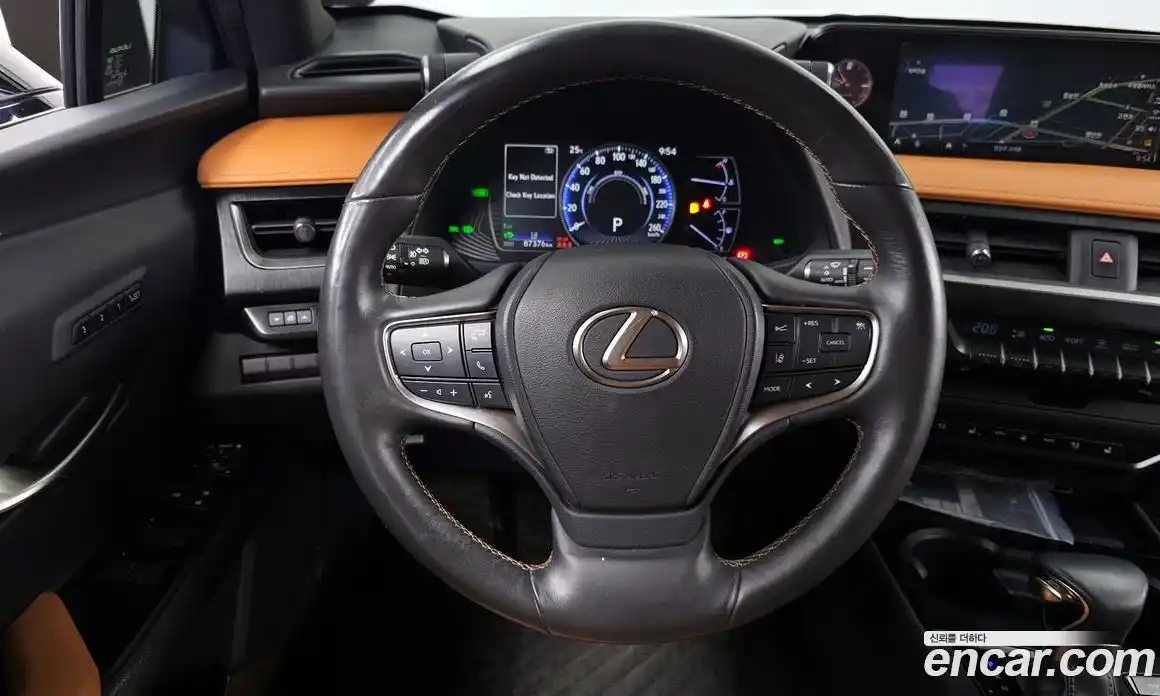 Lexus UX 2019 2.0 гидро, фото 13