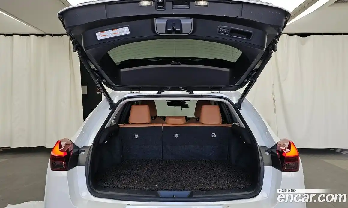Lexus UX 2019 2.0 гидро, фото 20