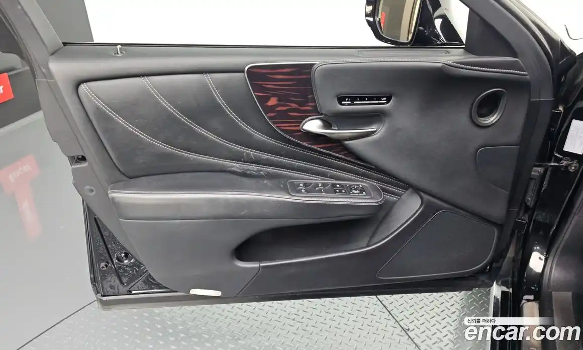 Lexus LS 2018 3.5 гидро, фото 13