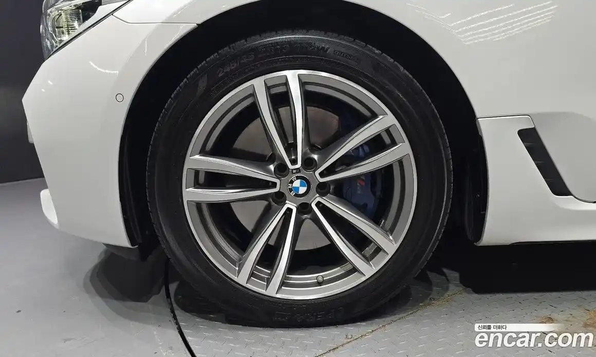 BMW 6 серия 2018 3.0 автомат (гидро), фото 5